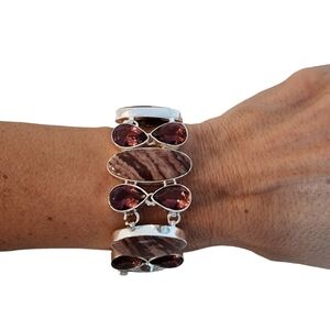 Silver gemstone bracelet coconut jasper gemstones + mauve faceted stones  Q19